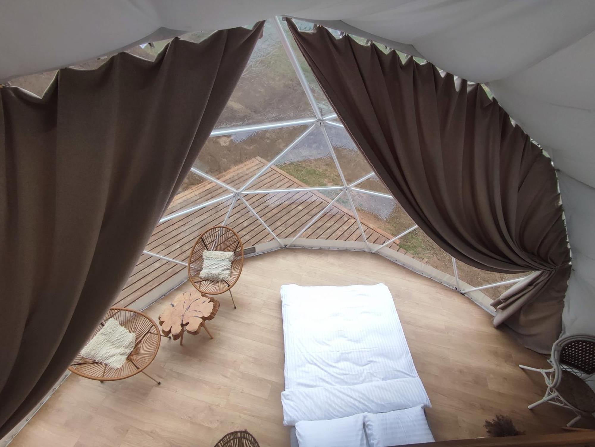 Forrest Glamp Hotel Mieroszow Buitenkant foto