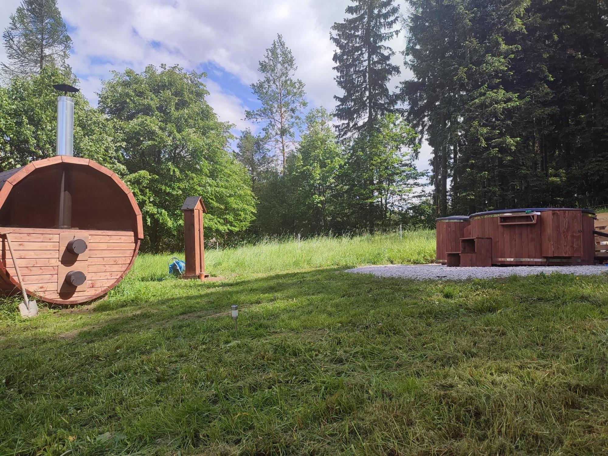 Forrest Glamp Hotel Mieroszow Buitenkant foto