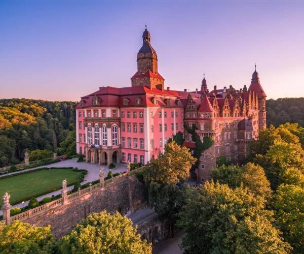 Forrest Glamp Hotel Mieroszow Buitenkant foto